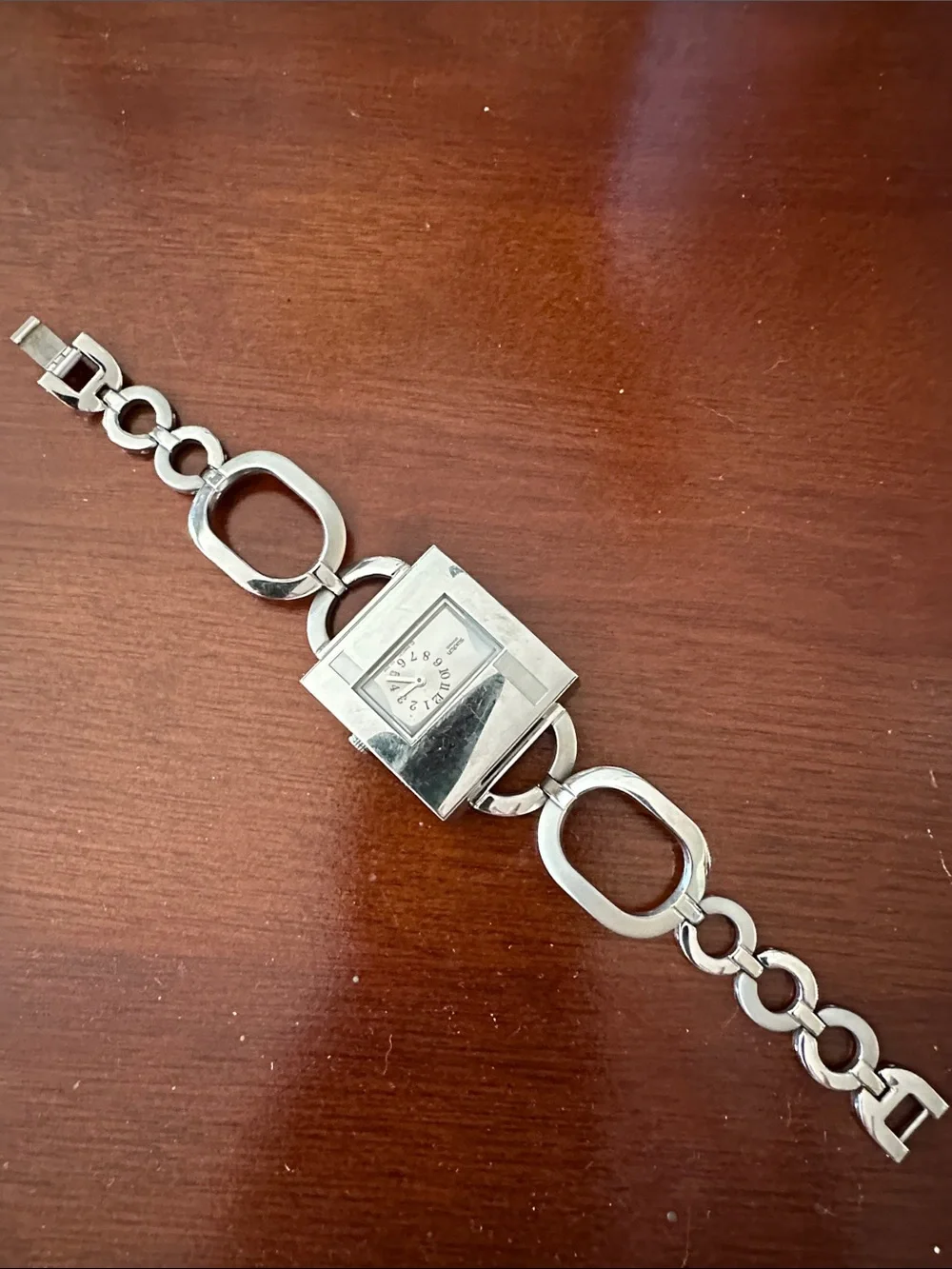 VGUC women’s Swatch Irony YUS122G Chain Me On lady’s square watch - Picture 4 of 6